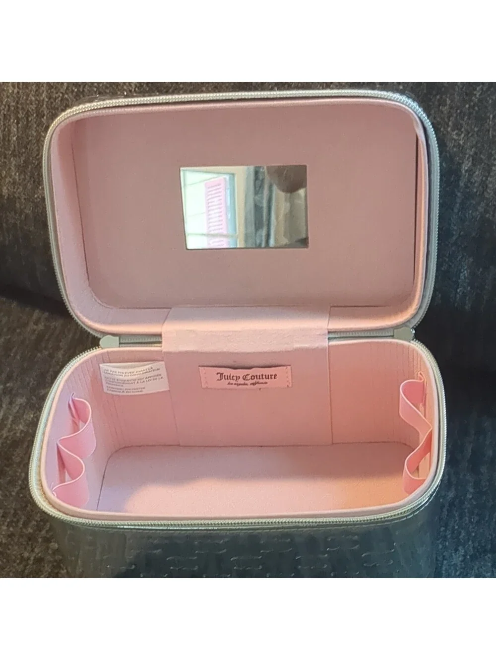 Juicy Couture Silver Metallic Make Up Train Bag Vanity Zip Case Rare